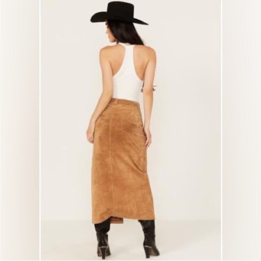 17-NWT Blank NYC Suede Midi Skirt - Picture 5 of 5
